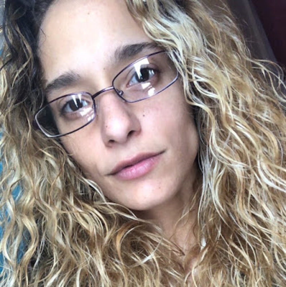 Meet your Posher, Savvy